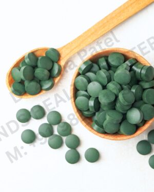 spirulina tablet , superfood