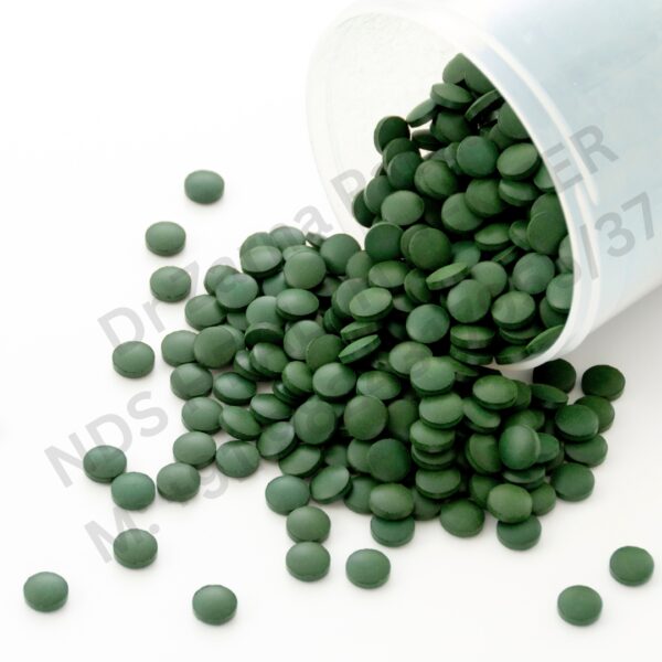 spirulina tablet , superfood